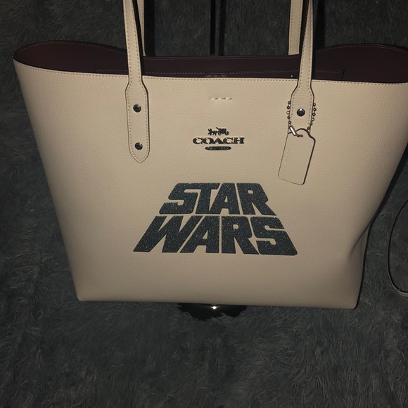 Coach - Picture 2 of 4